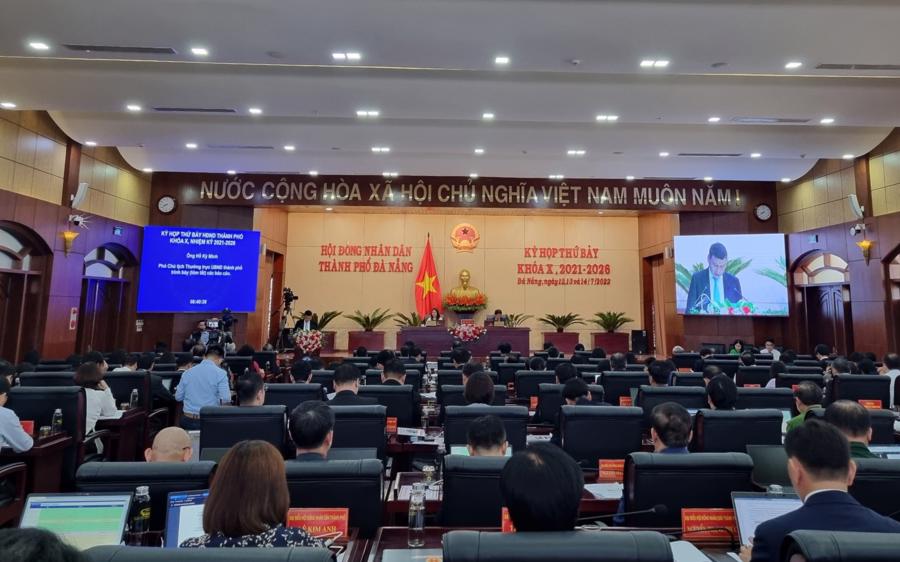 The meeting of the Da Nang City People’s Council. Photo: VnEconomy