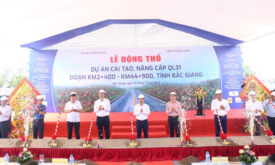 Lễ động thổ xây dựng dự án cải tạo, nâng cấp Quốc lộ 31 đoạn Km 2+400 - Km 44+900, tỉnh Bắc Giang.