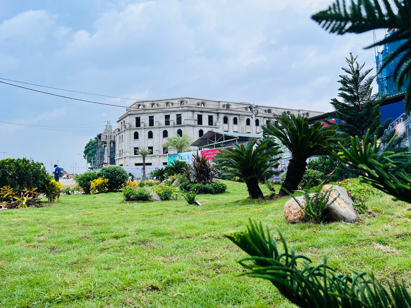 Dự &aacute;n dự kiến b&agrave;n giao v&agrave;o th&aacute;ng 9/2022, mang đến khả năng khai th&aacute;c v&agrave; vận h&agrave;ng sinh lời ngay.