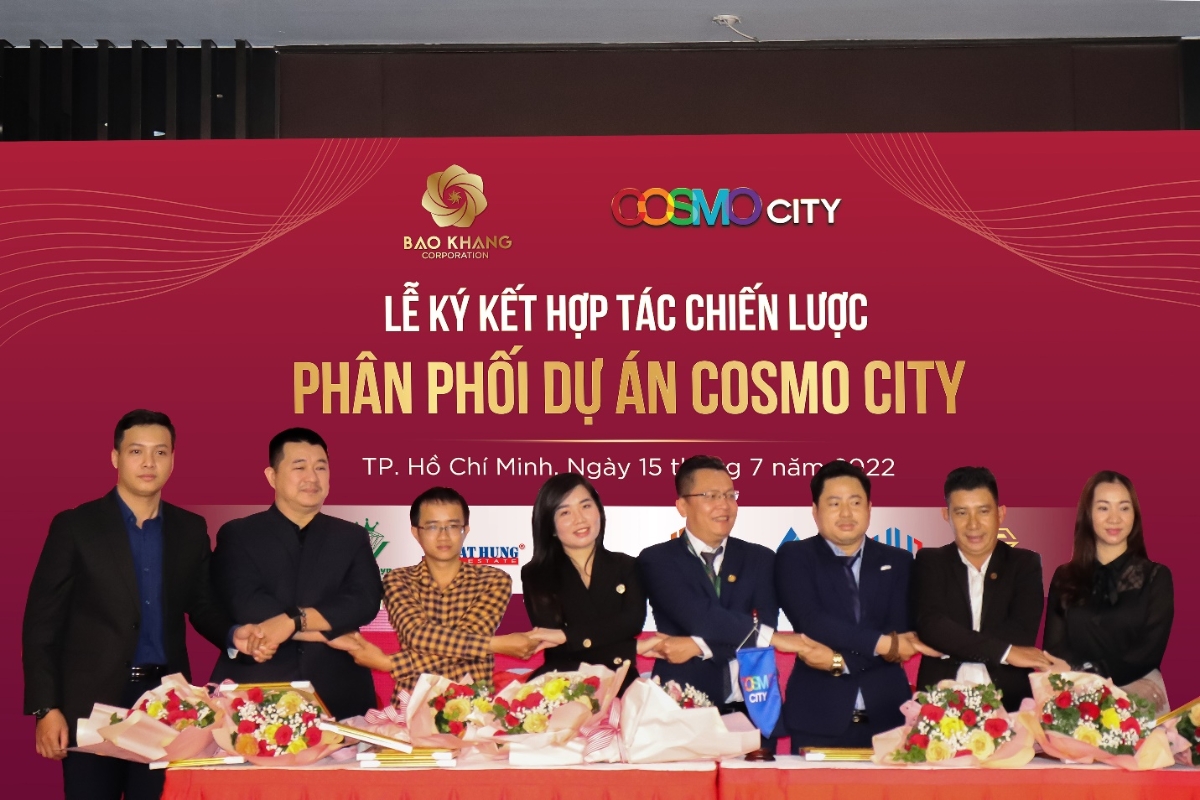 Lễ k&yacute; kết hợp t&aacute;c giữa Bảo Khang v&agrave; c&aacute;c đối t&aacute;c chiến lược.