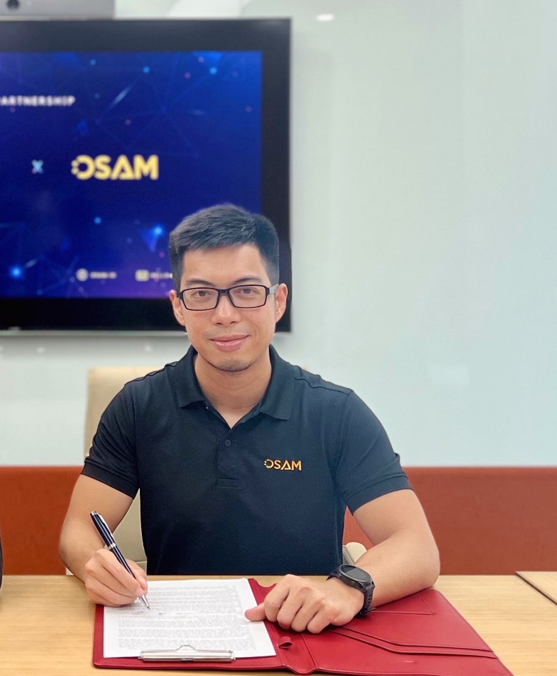 &Ocirc;ng Dương Vũ Minh, Gi&aacute;m đốc kinh doanh v&agrave; Đồng s&aacute;ng lập C&ocirc;ng ty TNHH Quốc tế OSAM.