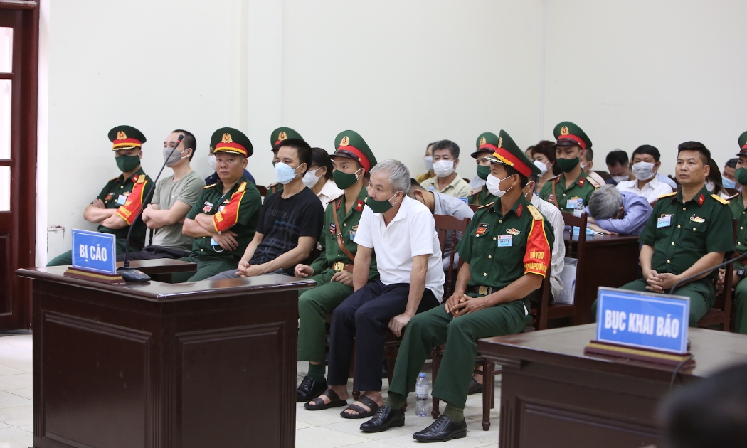 Các bị cáo tại tòa.