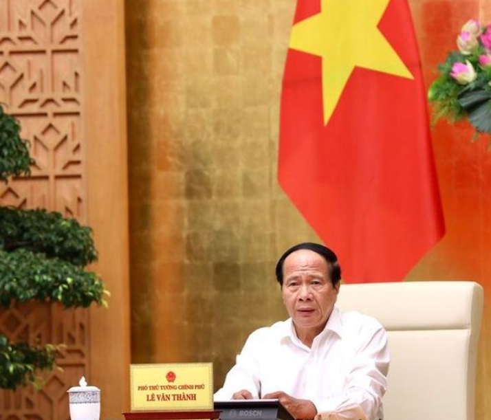 Phó Thủ tướng Lê Văn Thành đề nghị không lùi bất cứ mốc tiến độ nào - Ảnh: VGP.