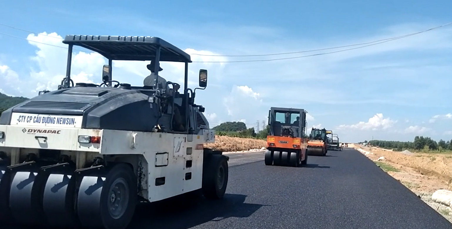 Đẩy nhanh tiến độ cao tốc Vĩnh Hảo - Phan Thiết.