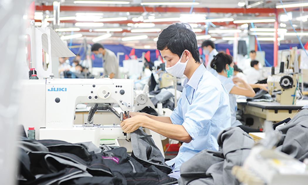 Giảm bớt khó khăn cho doanh nghiệp, tạo điều kiện để tranh thủ cơ hội thị trường để từng bước phục hồi và bứt phá.
