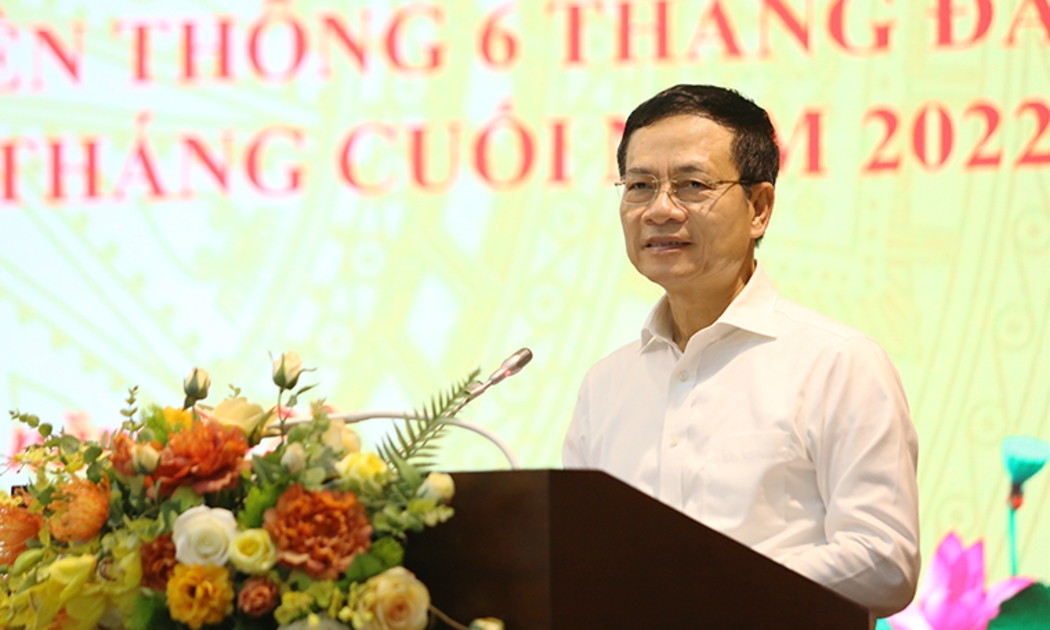 Bộ trưởng Bộ Thông tin và Truyền thông Nguyễn Mạnh Hùng