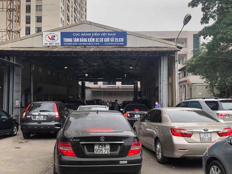 Bộ Giao thông vận tải có văn bản gửi UBND các tỉnh thực hiện thu phí điện tử đồng bộ trên toàn quốc kể từ ngày 1/8/2022; trong đó thu phí hoàn toàn tự động đối với tất cả các tuyến đường cao tốc.