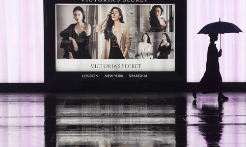 Victoria's Secret “thay máu” ban lãnh đạo để giảm chi phí