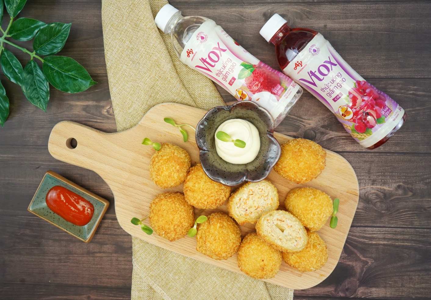 Thức uống giấm gạo Vtox mang đến hương vị thanh mát cho người dùng.