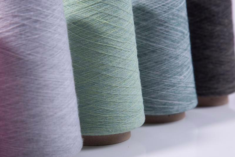 Sợi Bamboo Melange bền màu và tạo nên các hiệu ứng màu sắc trên vải.