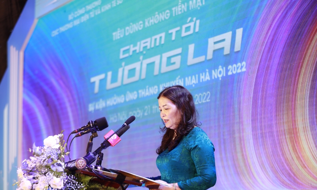 Bà Trần Thị Phương Lan, Quyền giám đốc Sở Công Thương Hà Nội phát biểu khai mạc.