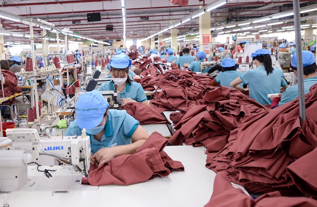 Dệt may Việt Nam đứng trước sức ép phải thay đổi để xuất khẩu vào EU.