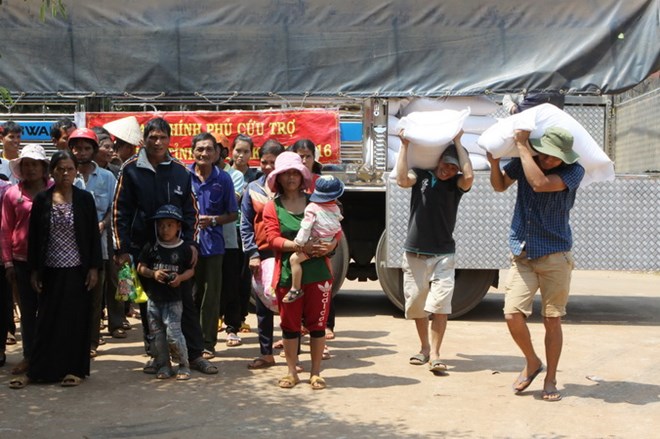 Tổng cục Dự trữ Nhà nước trực tiếp tổ chức quản lý, bảo quản những mặt hàng dự trữ quốc gia đáp ứng yêu cầu về sản xuất, đời sống, cứu hộ, cứu nạn, cứu trợ, phòng, chống, khắc phục hậu quả thiên tai, thảm họa, hỏa hoạn.