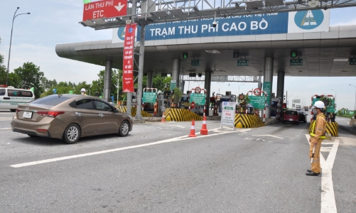 Sau 40 ngày thi công gấp rút, chính thức thu phí không dừng ETC tuyến cao tốc Cầu Giẽ - Ninh Bình