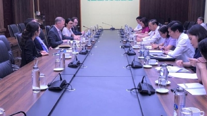 Vietnam & UK look to boost cooperation in agriculture