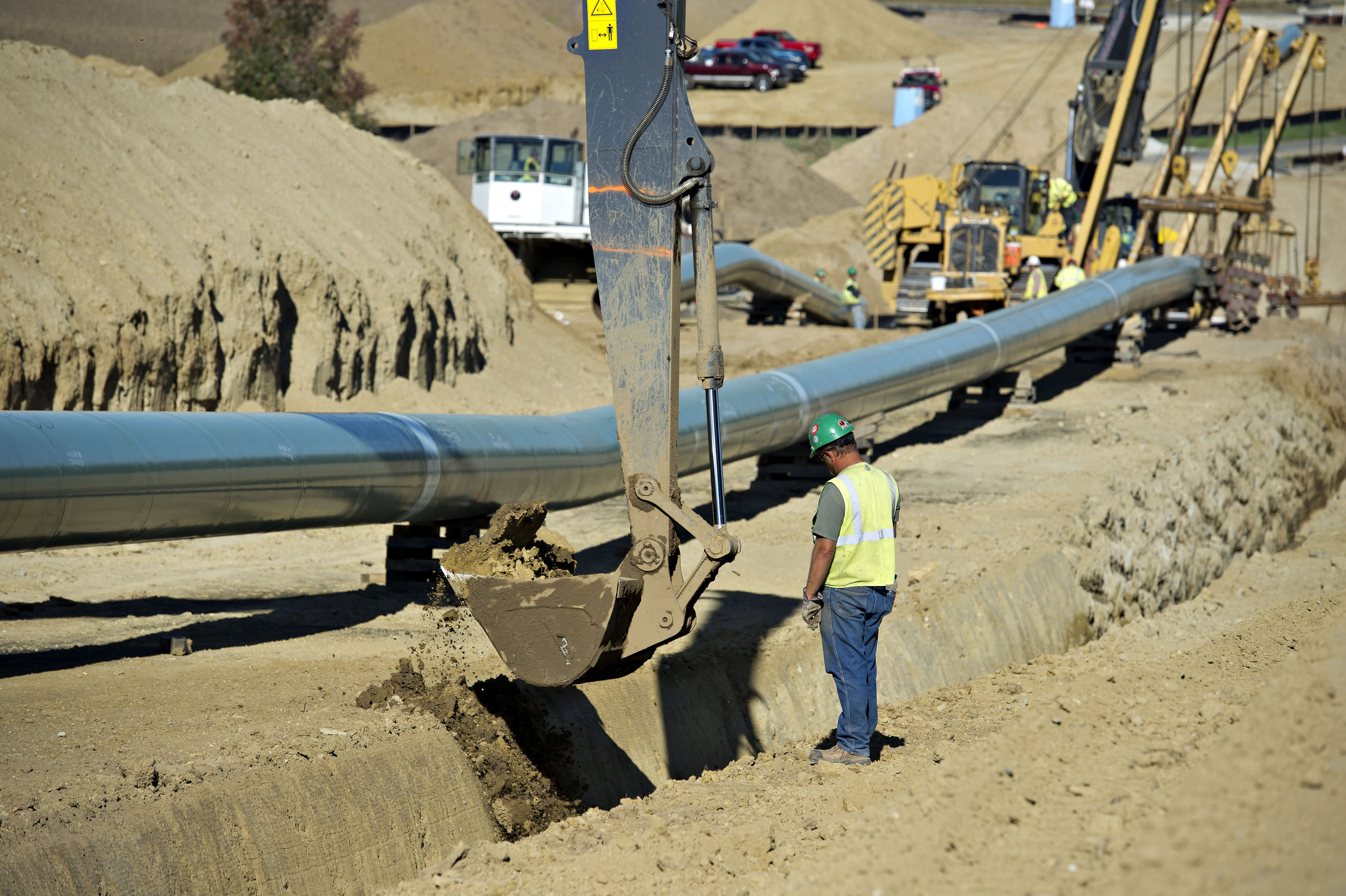 Tỷ ph&uacute; Buffett đề cao tầm quan trọng của việc t&igrave;m kiếm v&agrave; ph&aacute;t triển dầu với chi ph&iacute; thấp - Ảnh: Getty Images