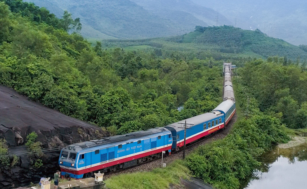 Cục Đường sắt Việt Nam kiến nghị Bộ Giao thông vận tải xem xét điều chuyển các tuyến đường bộ vào ga đường sắt cho các địa phương cấp tỉnh, thành quản lý, đầu tư, khai thác.