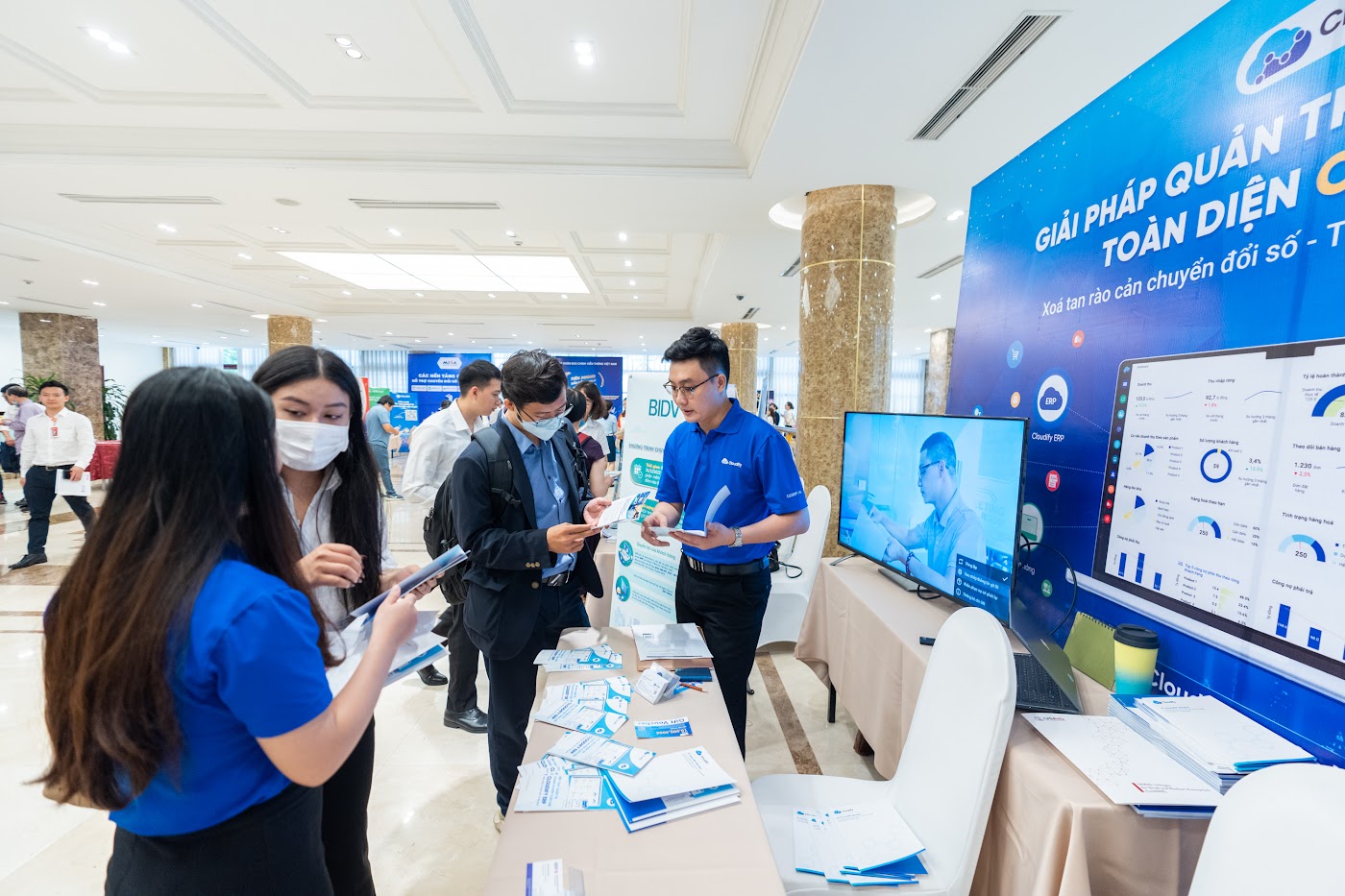 Hoạt động kết nối giữa các doanh nghiệp trong chuyển đổi số và tiếp cận tài chính của Dự án LinkSME.
