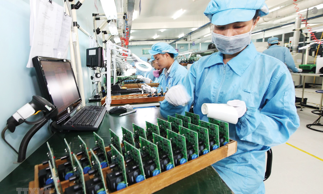 Thu ngân sách nhà nước hoàn thành 77,5% dự toán sau 7 tháng.