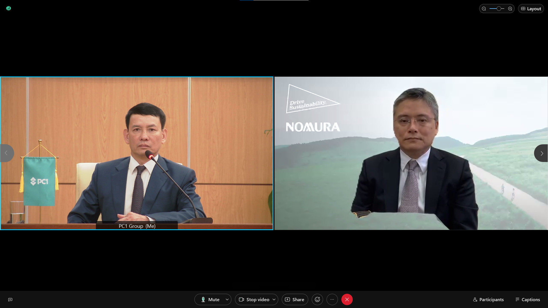 The signing ceremony through the online form. 