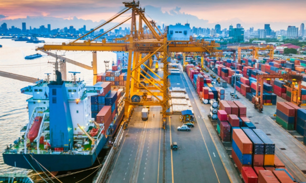 Các động lực tăng trưởng dự kiến sẽ hướng chuyển từ dựa vào nhu cầu bên ngoài sang dựa vào nhu cầu trong nước, từ khu vực chế tạo chế biến sang khu vực dịch vụ.