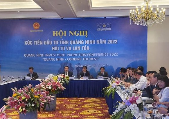Toàn cảnh hội nghị.