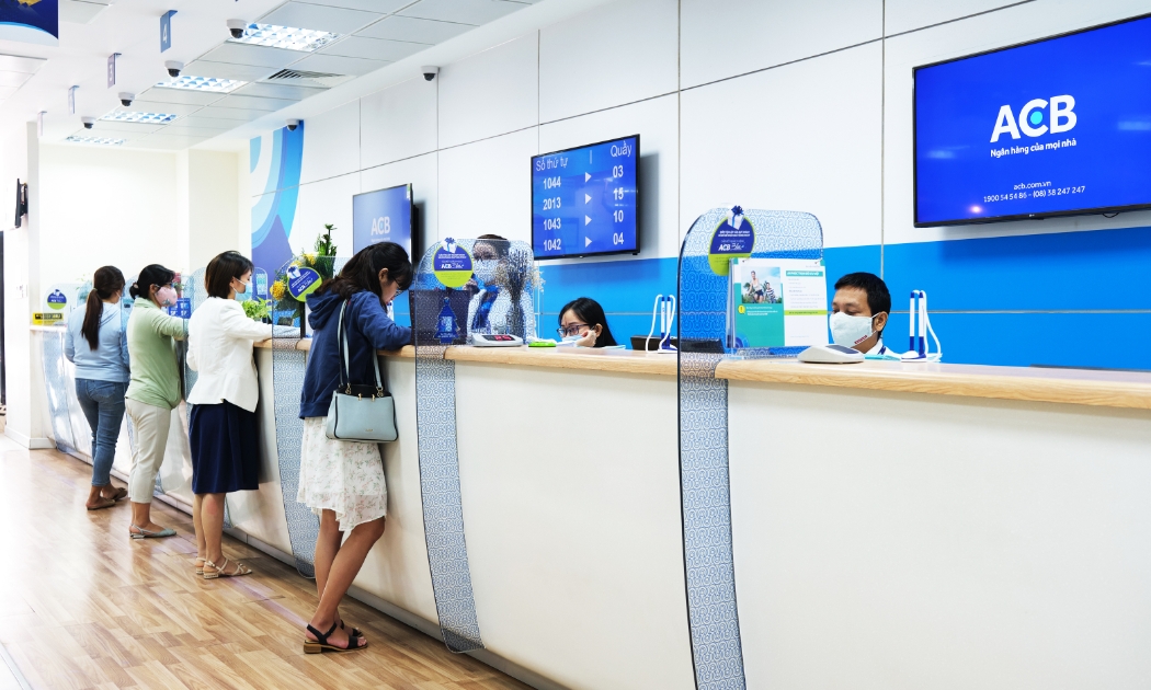 ACB lãi hợp nhất hơn 9.000 tỷ đồng, tăng 42% so với cùng kỳ.