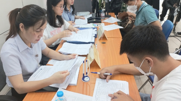 Hà Nội giải quyết việc làm cho hơn 137.000 lao động trong 7 tháng