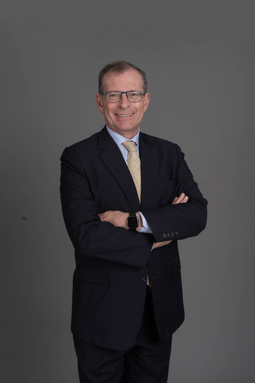 Paul Coughlin, Chủ tịch Hội đồng Xếp hạng Tín nhiệm FiinRatings; Cựu Giám đốc Toàn cầu, Khối Phân tích và Vận hành, S&P Global Ratings.