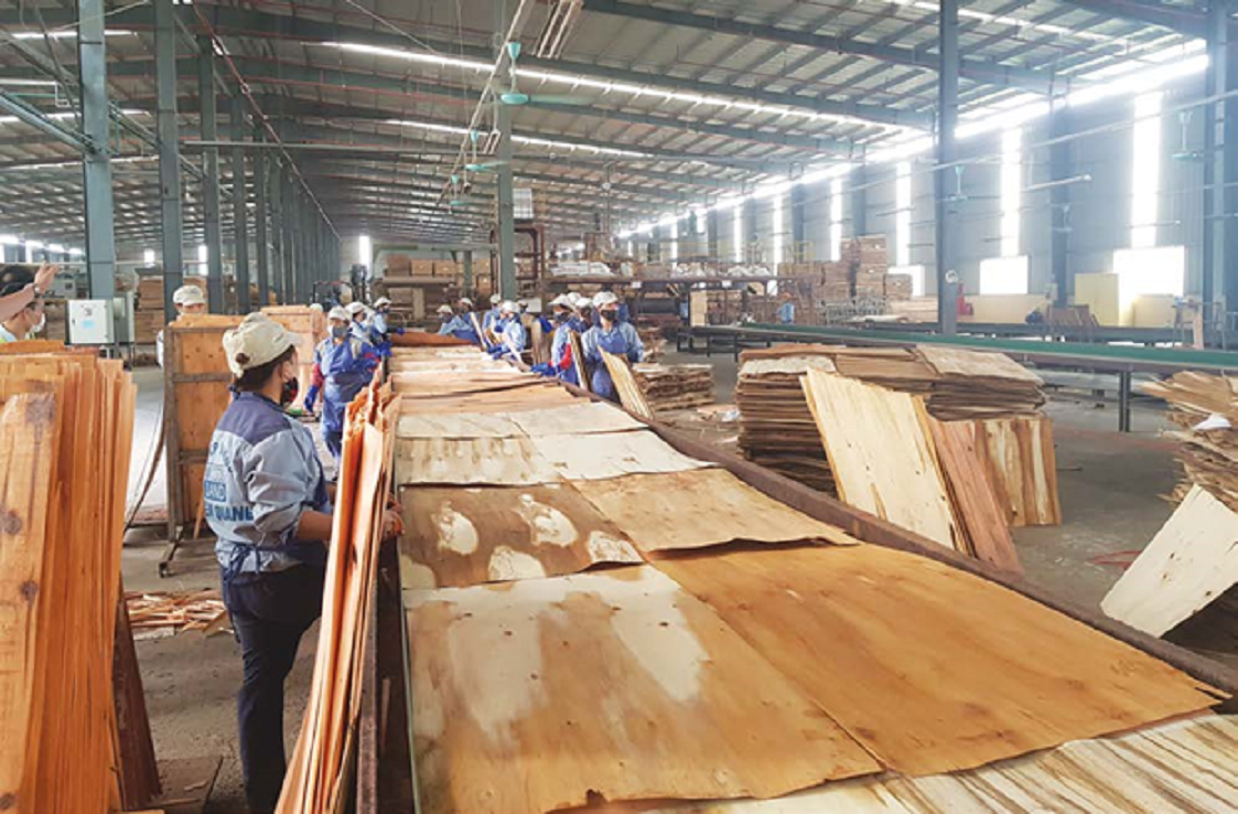Các sản phẩm từ gỗ luôn nằm trong danh sách cảnh báo sớm của Bộ Công Thương.