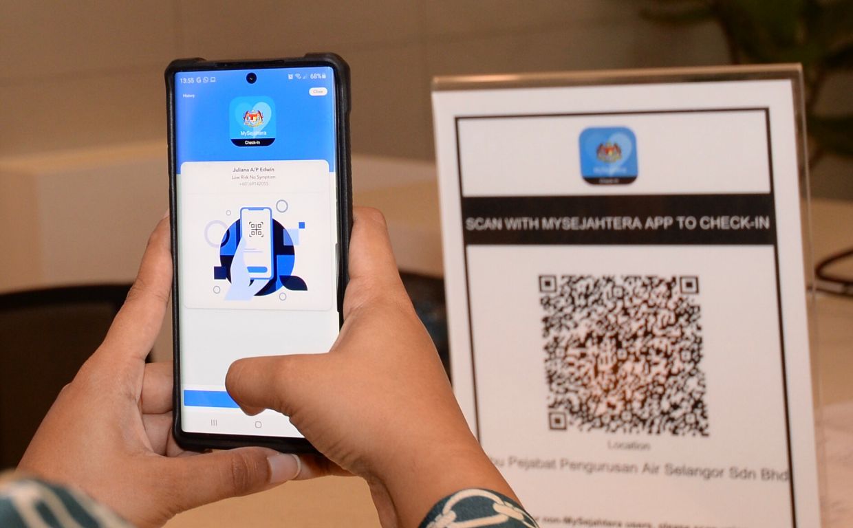 QR code là 1 phần trong ứng dụng MySejahtera, cho biết nguy cơ lây nhiễm Covid-19 của người dùng từ đó cảnh báo cho các cơ sở lưu trú và cơ quan quản lý.