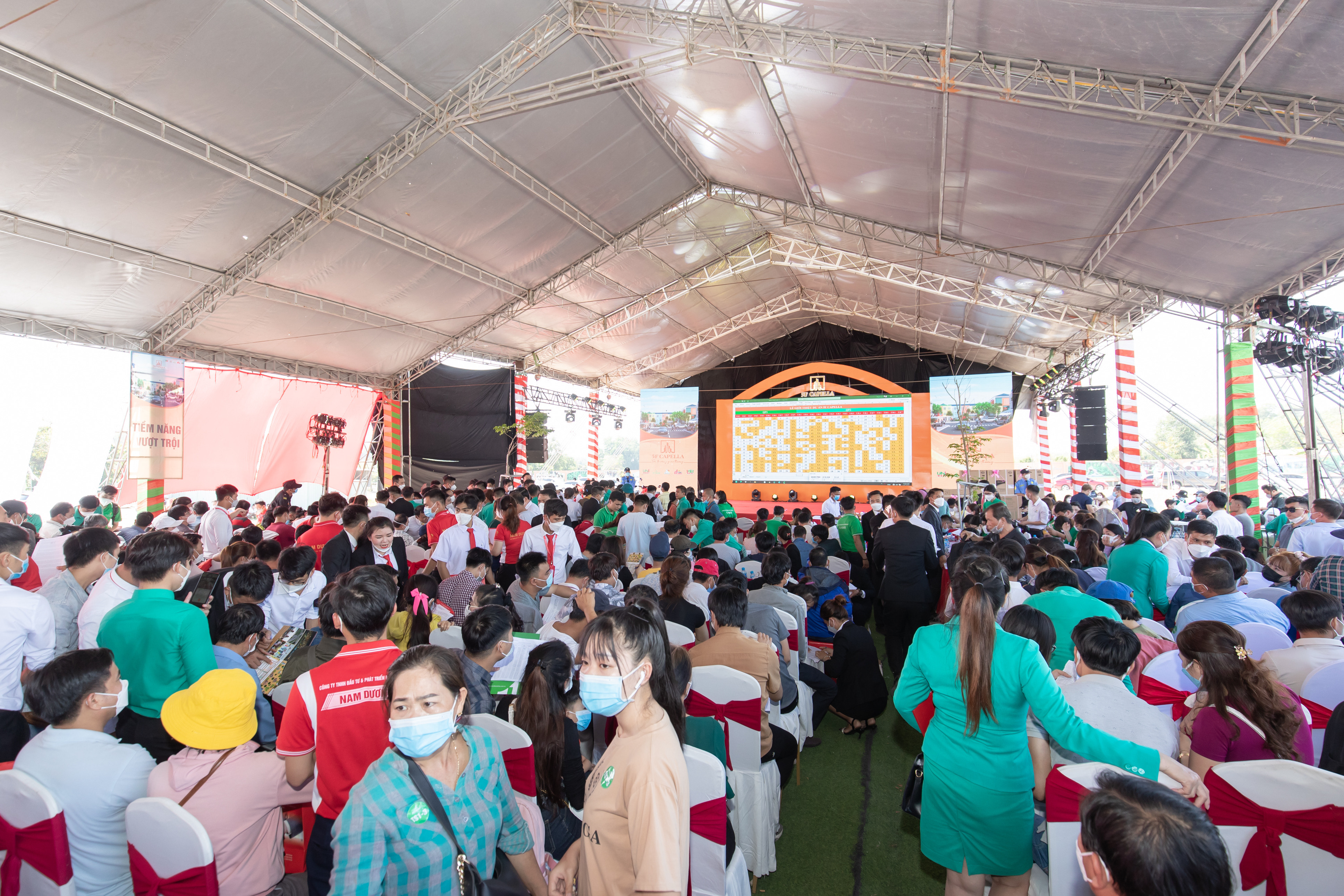 Rất nhiều nh&agrave; đầu tư đang quan t&acirc;m đến thị trường bất động sản B&igrave;nh Dương, nhất l&agrave; ph&acirc;n kh&uacute;c đất nền.