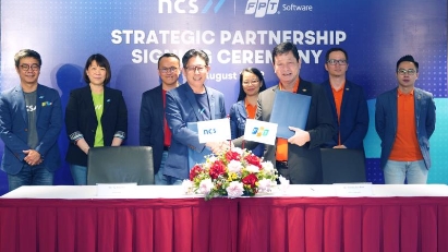 FPT Software & Singtel to build Strategic Delivery Center