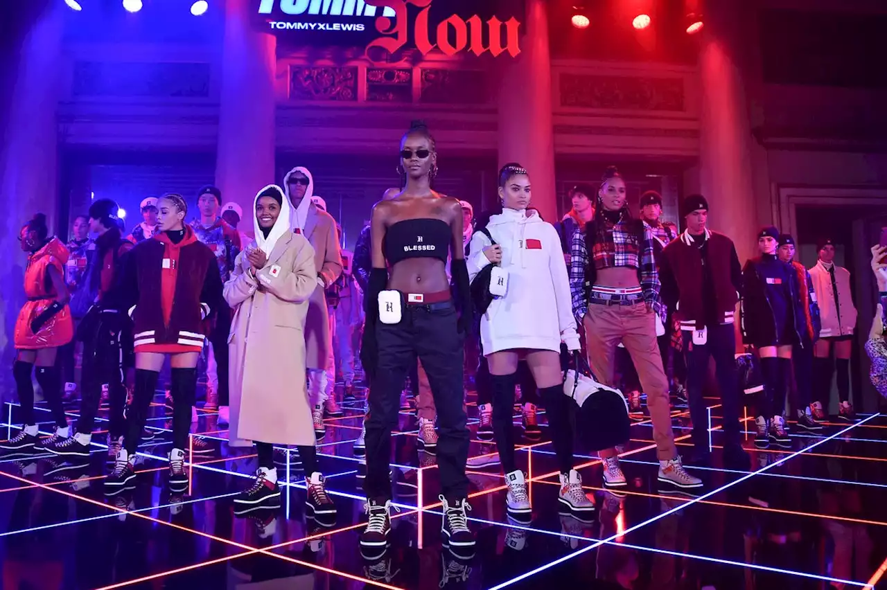 Bộ sưu tập trở th&agrave;nh cầu nối giữa cuộc sống thường ng&agrave;y thực v&agrave; vũ trụ giả tưởng metaverse.