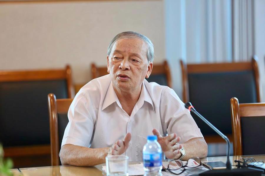 Chuyên gia kinh tế Vũ Vinh Phú.
