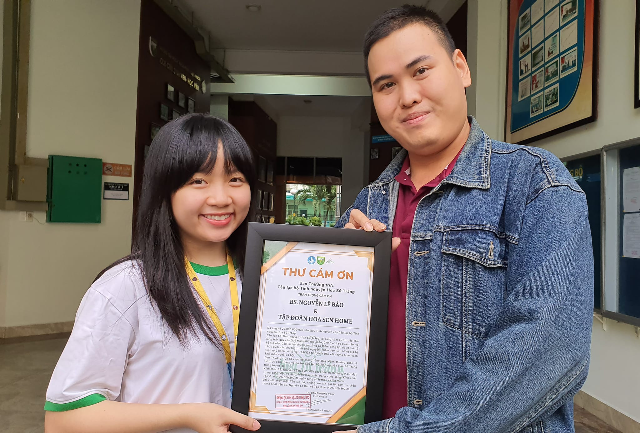 “50 triệu đổi lấy nụ cười” là hoạt động ý nghĩa mà bác sĩ Nguyễn Lê Bảo thực hiện sau khi nhận được tiền thưởng từ chương trình.