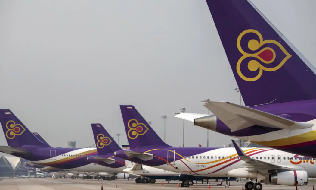 Máy bay của Thai Airways đỗ tại sân bay Suvarnabhumi, Bangkok. Thái Lan - Ảnh: Reuters