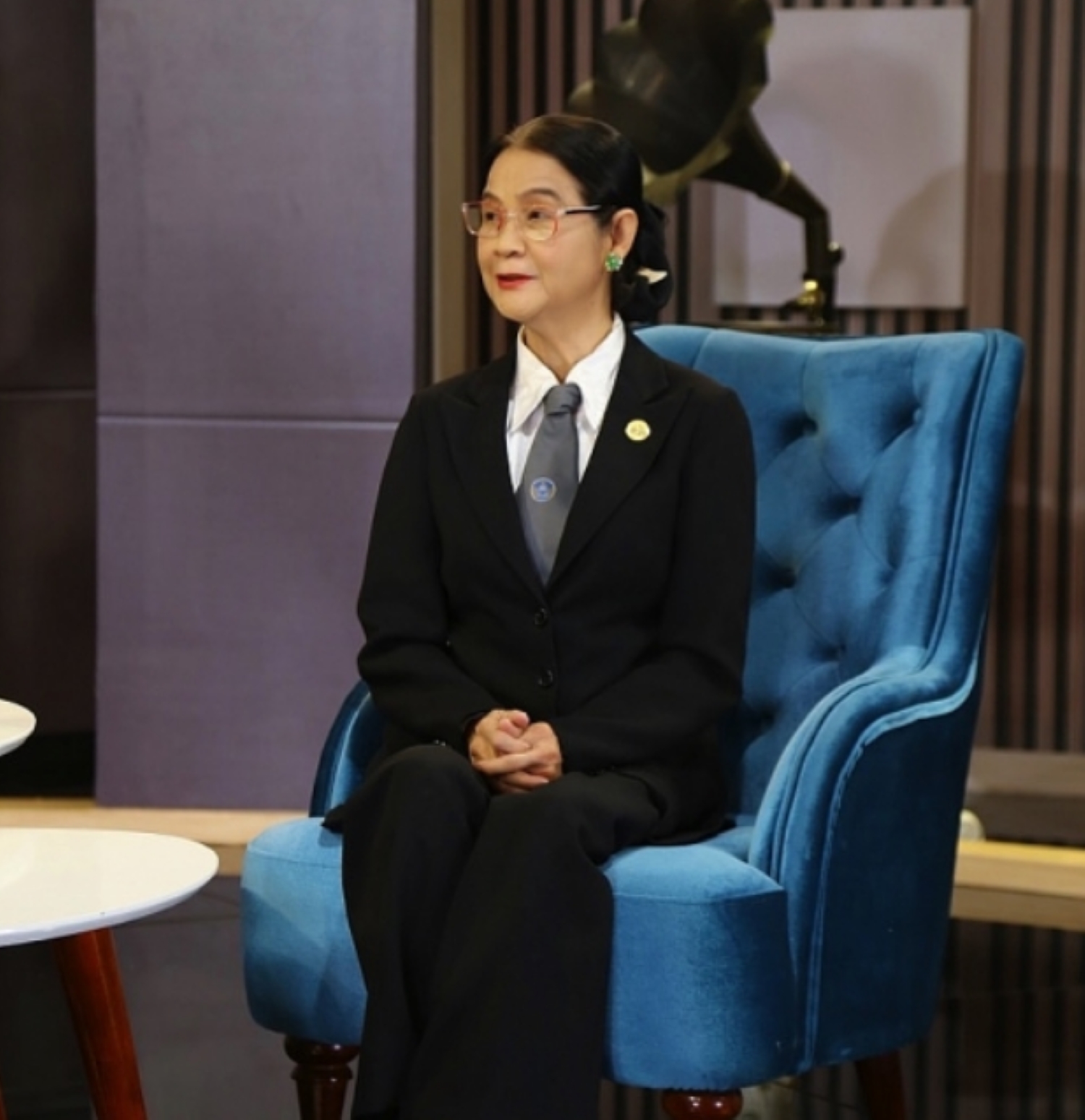 Luật sư Trương Thị Ho&agrave;: &ldquo;Ch&iacute;nh phủ ng&agrave;y c&agrave;ng ch&uacute; trọng đến quyền lợi của người mua căn hộ du lịch&rdquo;.