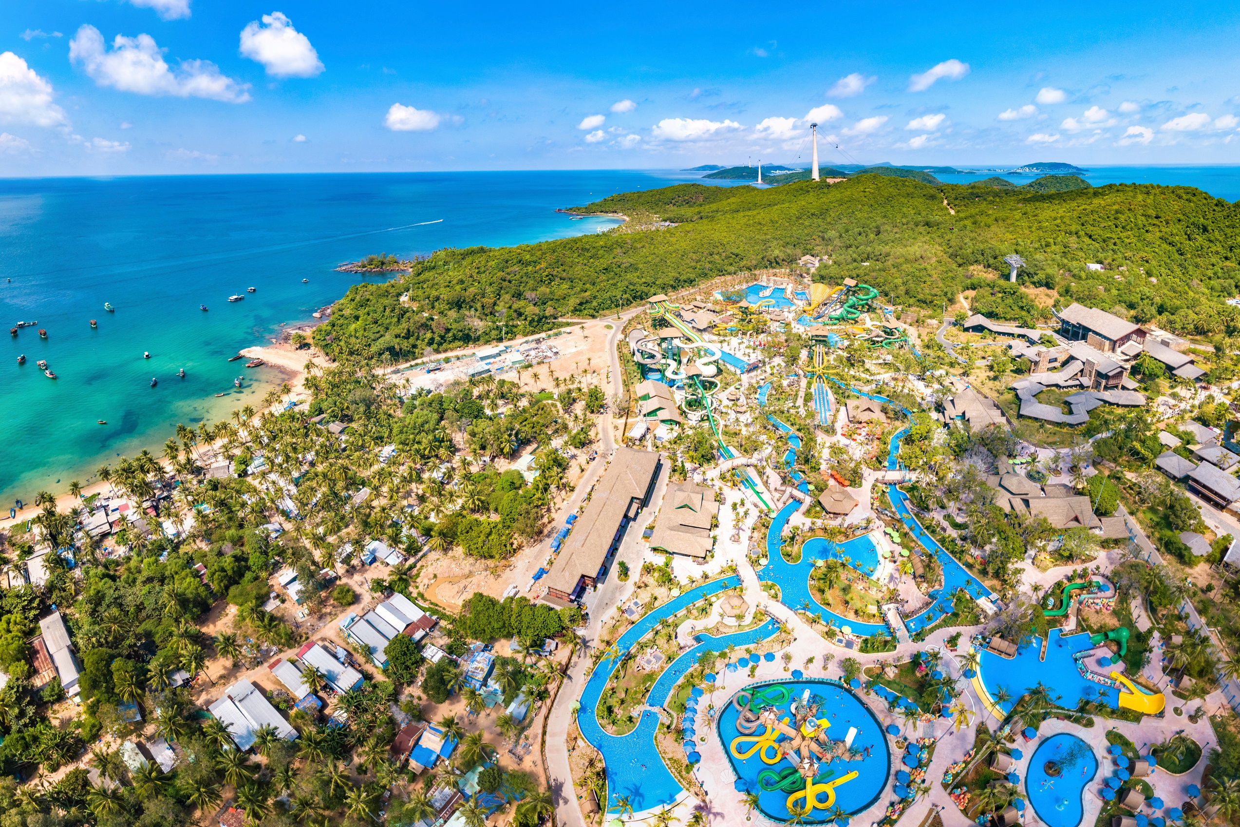 Paradise Walk thừa hưởng mọi tiện ích từ thế giới giải trí Sun World Phu Quoc. Ảnh Shutterstock.