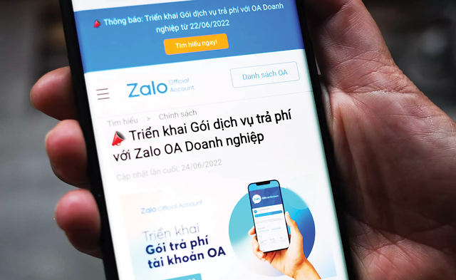 Ngày 26/6, mạng xã hội này cũng đã bắt đầu thu phí với tài khoản dành cho doanh nghiệp (OA Doanh Nghiệp), gồm các gói dùng thử (10.000 đồng), nâng cao (59.000 đồng) và cao cấp (399.000 đồng).