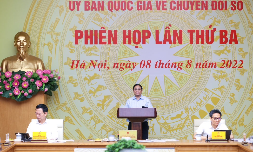 Thủ tướng phát biểu tại phiên họp - Ảnh: VGP