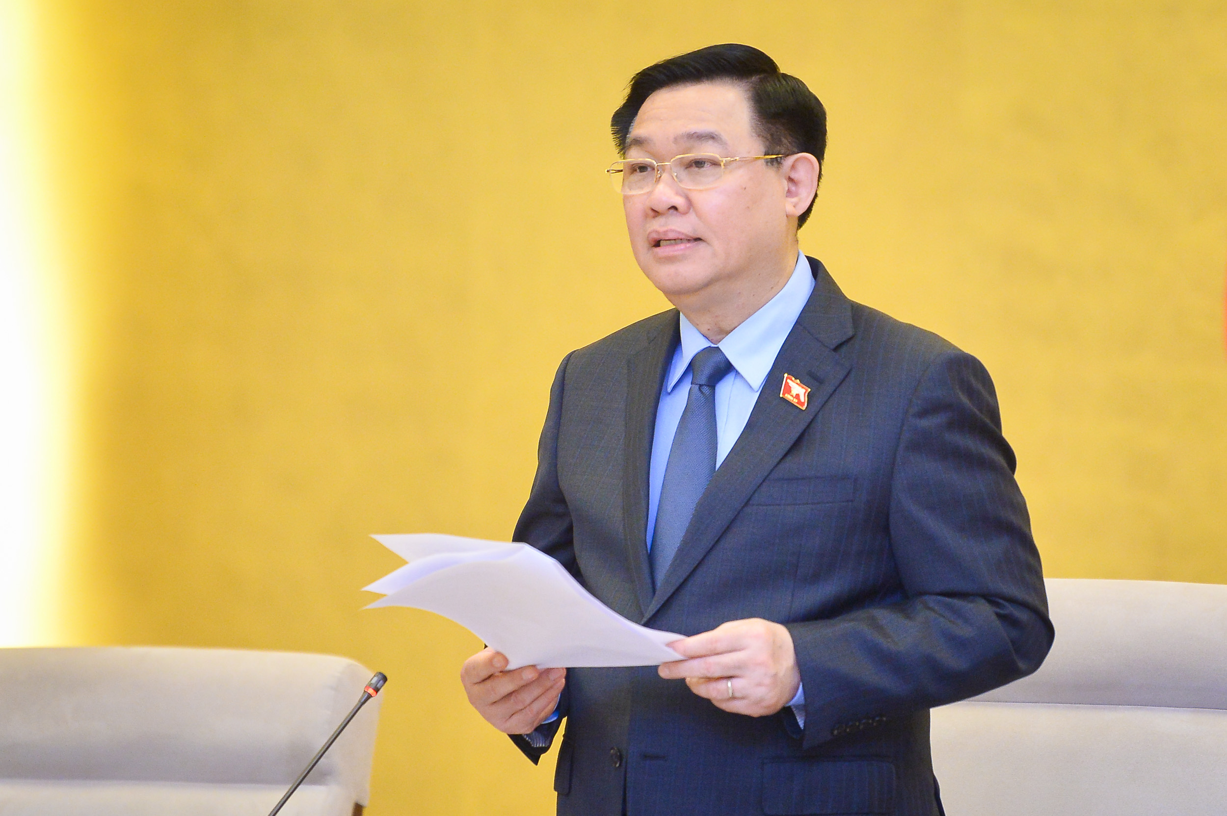 Ủy vi&ecirc;n Bộ Ch&iacute;nh trị, Chủ tịch Quốc hội Vương Đ&igrave;nh Huệ ph&aacute;t biểu tại phi&ecirc;n khai mạc - Ảnh: Quochoi.vn