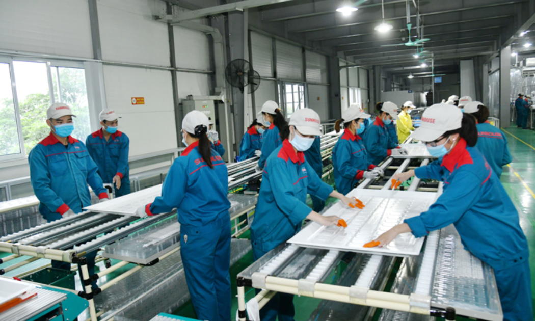 Các doanh nghiệp tin tưởng tình hình sản xuất, kinh doanh quý 4/2022 sẽ tốt hơn.