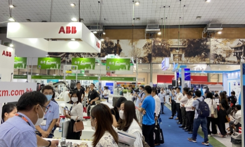 Khai mạc triển lãm sản xuất công nghiệp quốc tế 