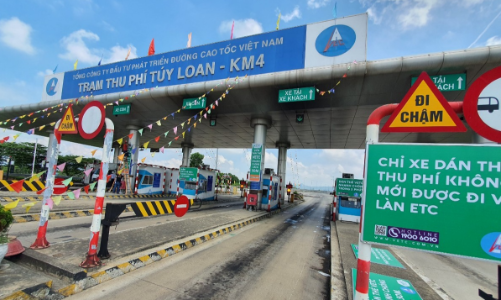 Thẻ thu phí không dừng: Viettel tố VETC dán đè Etag lên gần 40.000 xe đã dán ePass
