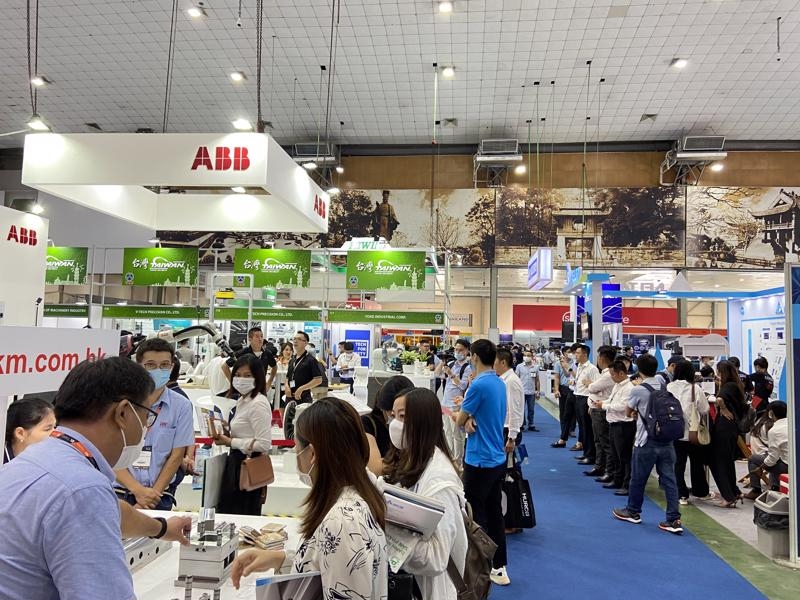 Vietnam Manufacturing Expo opens