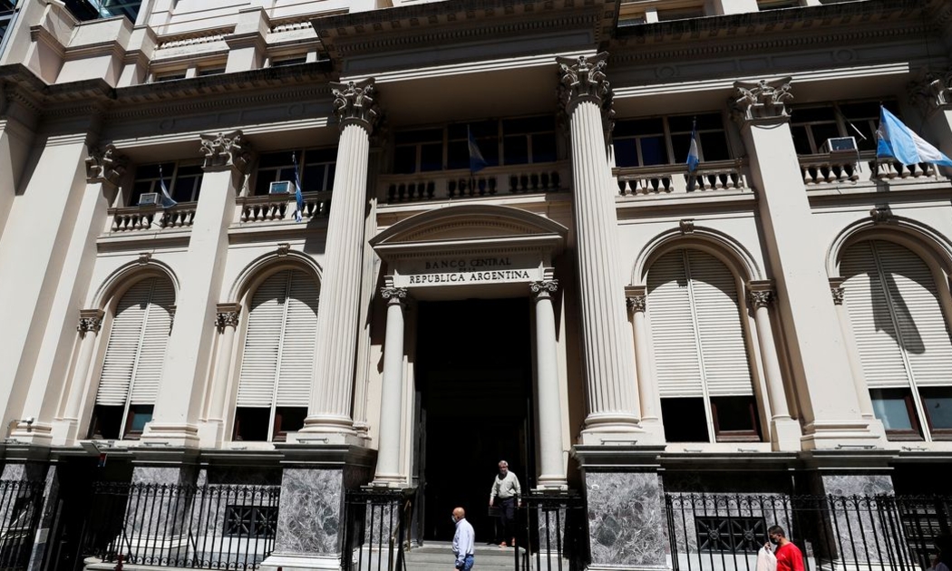 Trụ sở Ngân hàng Trung ương Argentina - Ảnh: Reuters.