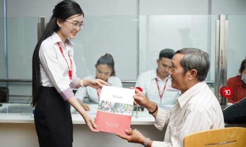 HD SAISON giúp cải thiện cuộc sống công nhân với gói vay 10.000 tỷ đồng