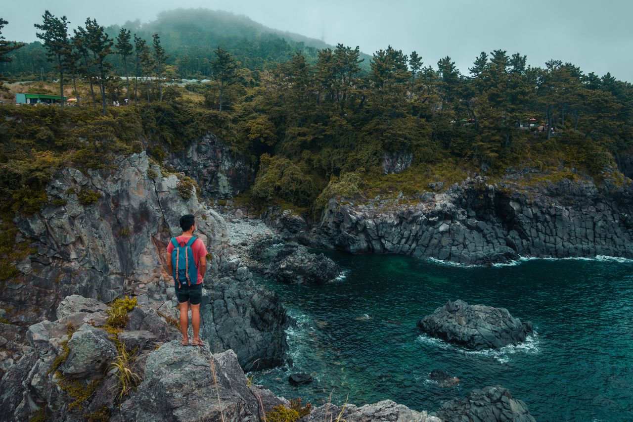 Du kh&aacute;ch trước khi đến đảo Jeju cần ch&uacute; &yacute; khai b&aacute;o th&ocirc;ng tin c&aacute; nh&acirc;n tr&ecirc;n ETA.