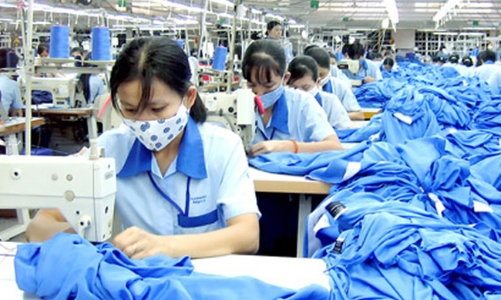 Xanh hóa chuỗi sản xuất: Lối đi bền vững cho ngành dệt may